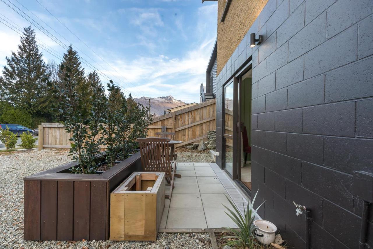 Private Studio On Fryer Queenstown Exterior photo